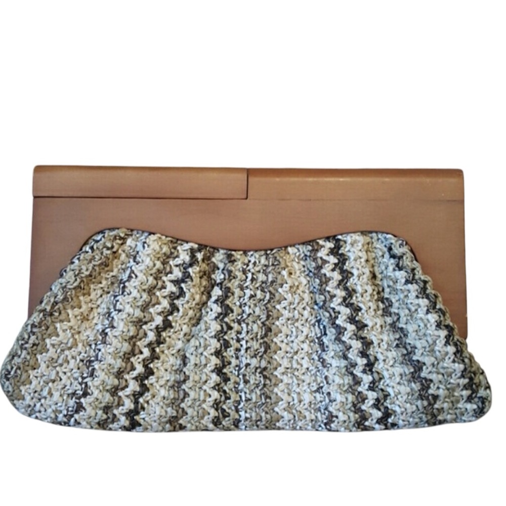 Urban Expressions Tan and Cream Woven Clutch